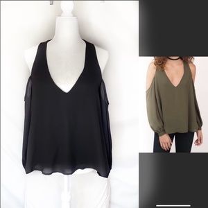 TOBI Cold shoulder Black V-neck top XS